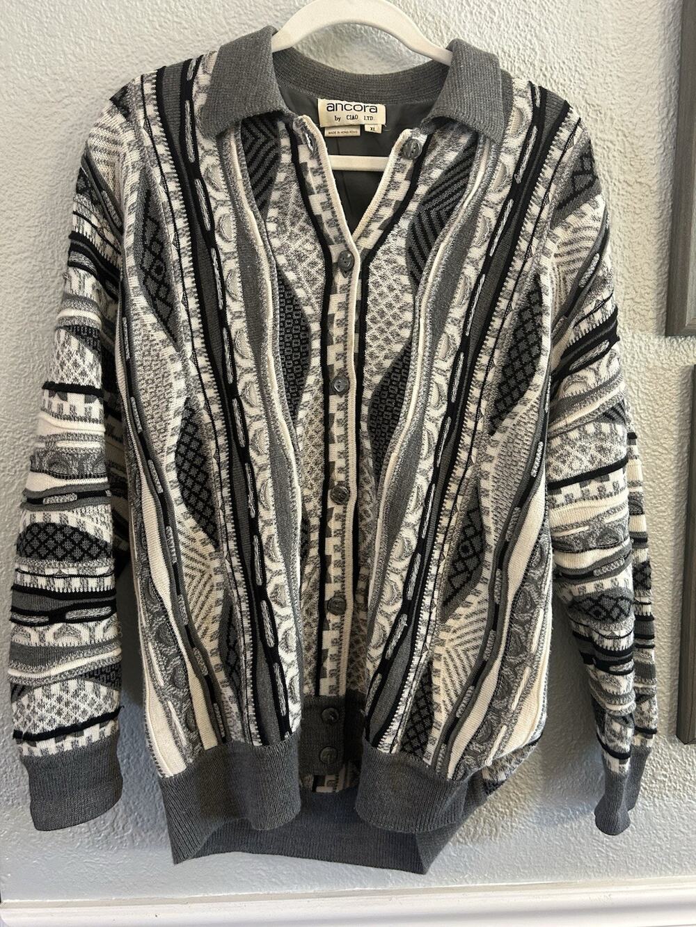 Vintage Coogi Style Black White Grey 3D Knit Cable Sweater (XL) Ancora